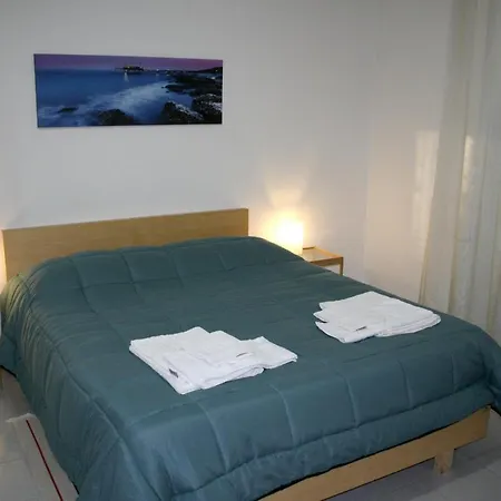 アパート 2 Bedrooms At 300 M Away From The With Balcony And Wifi