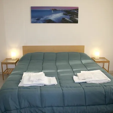 Appartement 2 Bedrooms At 300 M Away From The With Balcony And Wifi
