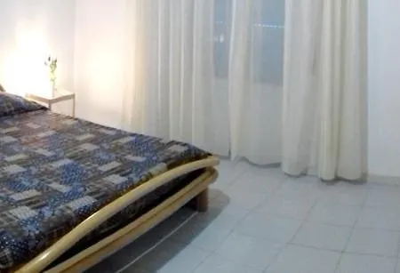 アパート 2 Bedrooms At 300 M Away From The With Balcony And Wifi
