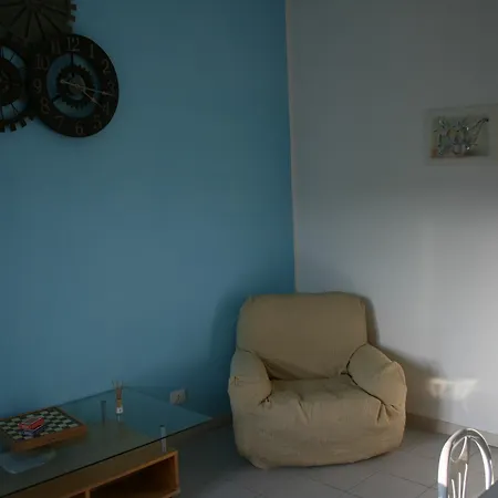 2 Bedrooms At 300 M Away From The With Balcony And Wifi *