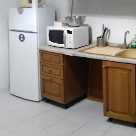 2 Bedrooms At 300 M Away From The With Balcony And Wifi