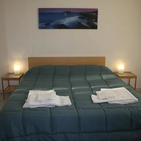 2 Bedrooms At 300 M Away From The With Balcony And Wifi